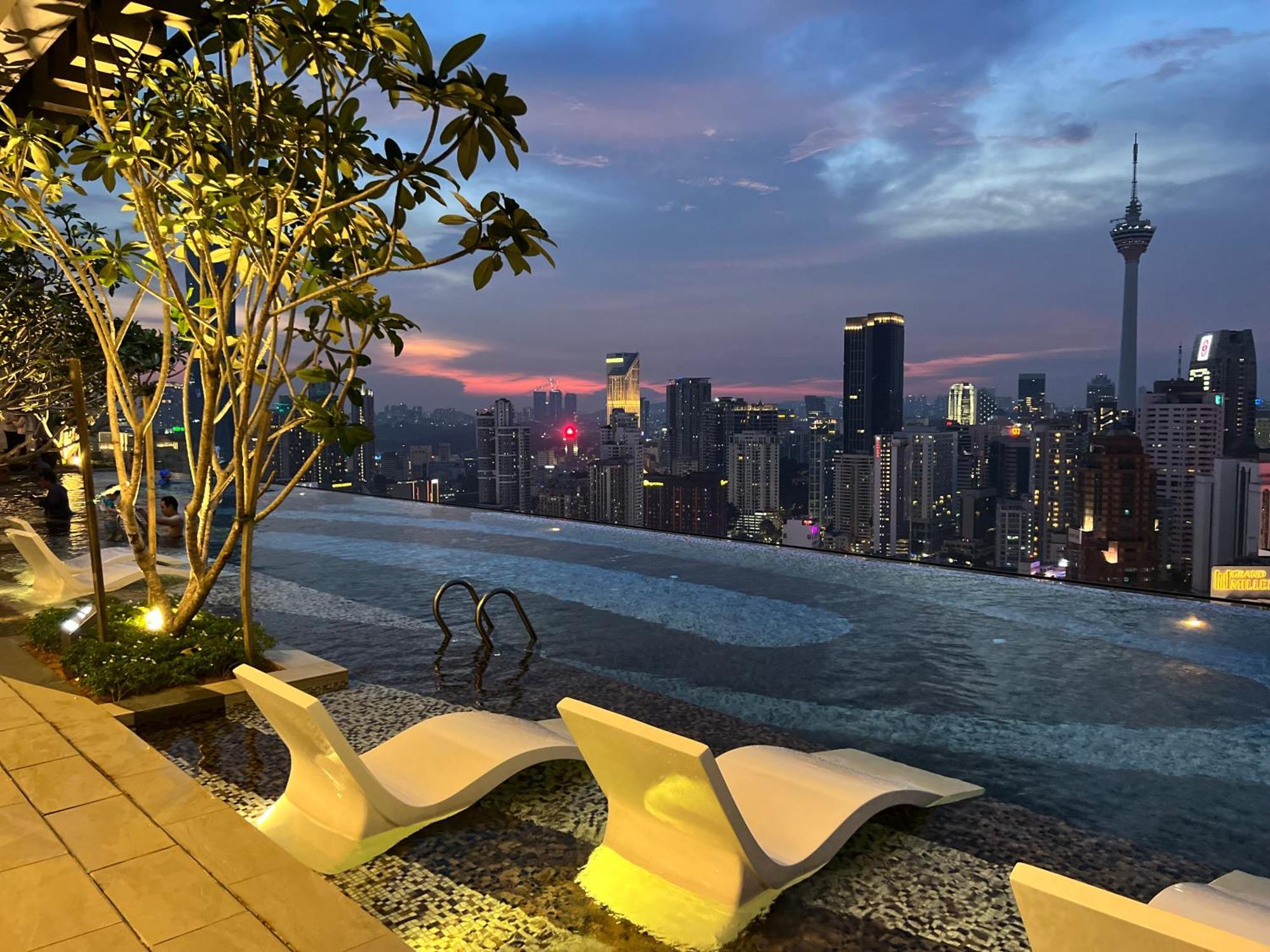 Popular Suites At Axon Residence Klcc Куала-Лумпур Экстерьер фото
